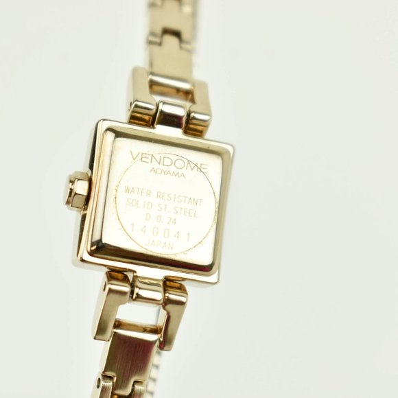 VENDOME AOYAMA: Pale Gold Genuine Diamond Watch - Picture 9 of 10